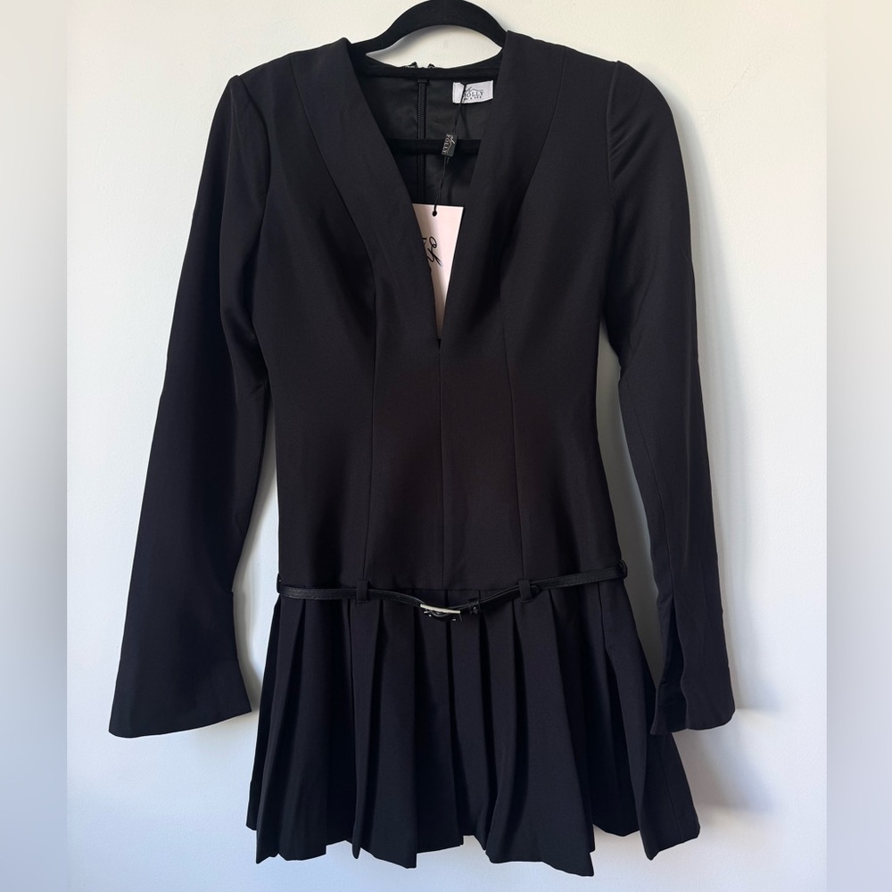 Oh Polly Fiorella Long-Sleeve Pleated Mini Dress in Black - Size 2 - Picture 9 of 15